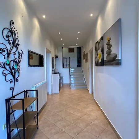 House Olive Bay View Villa *