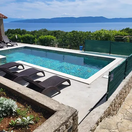 Villa House Olive Bay View *